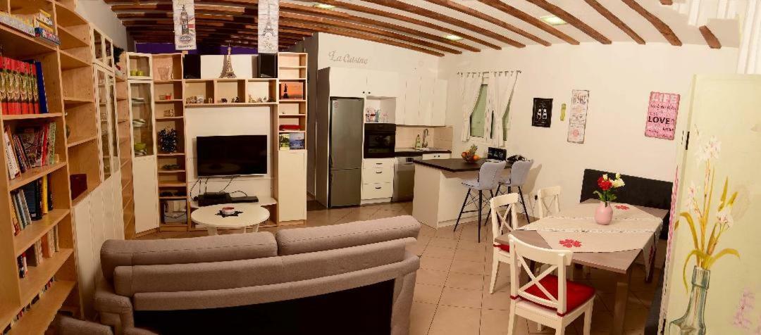 Appartement Studio Tami I Barbi à Opatija Extérieur photo